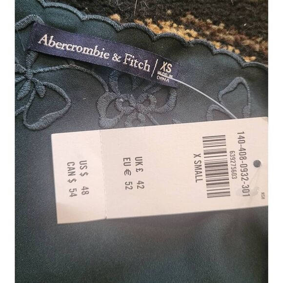 NWT Abercrombie & Fitch Bodysuit Women's XS Forest Green Embroidered Satin Tank - Picture 4 of 5